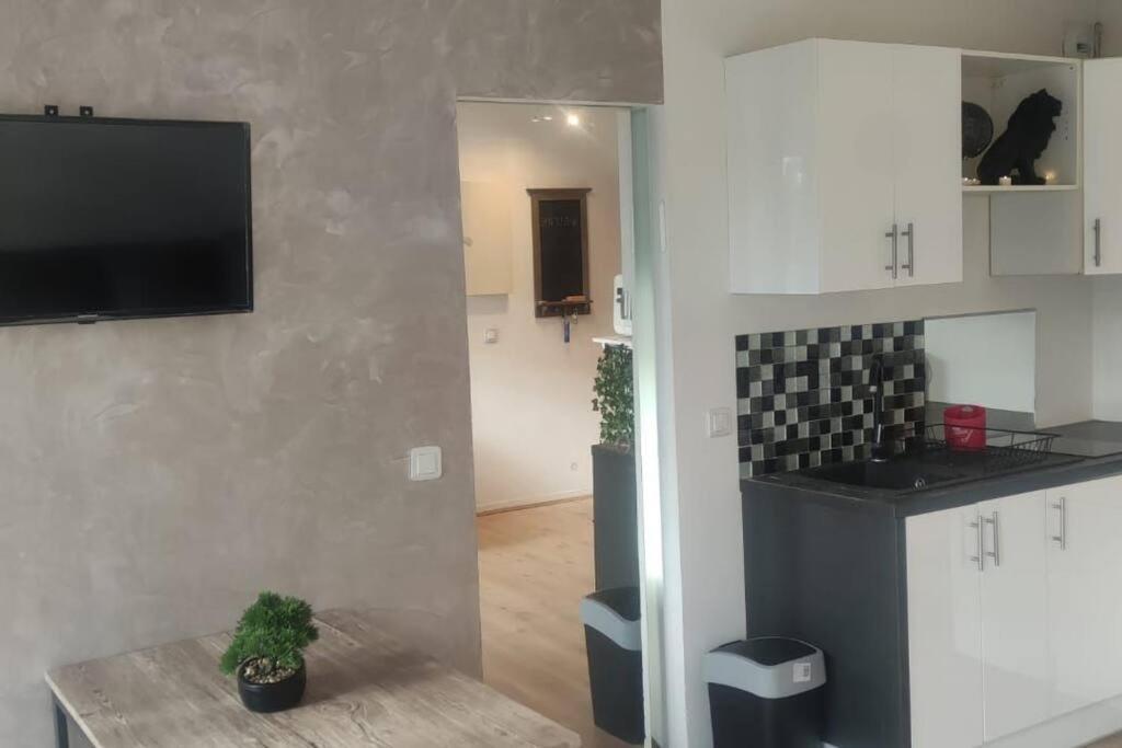 A 7 Min De Paris, 2 Pieces "Cylia Residences" A Maisons Alfort Exterior foto